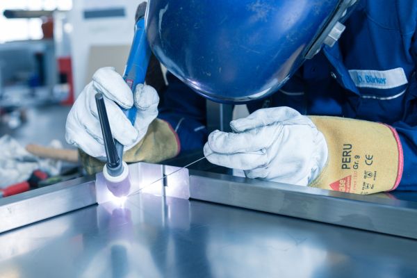 Metallbauer / WIG-Schweißer  (m/w/d)