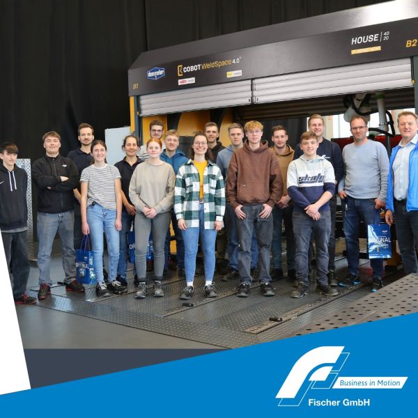 #AzubiAbenteuer, #Teambuilding, #Demmeler, #Betriebsführung, #Bowling, #GemeinsamStark, #fischeredelstahltechnik